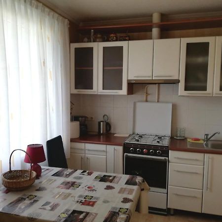 15 Minutes From The Beach And City Center 7 Minutes From The Airport Riga Luaran gambar