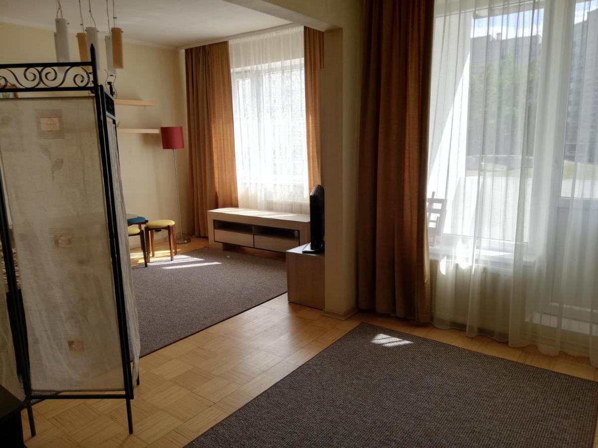 15 Minutes From The Beach And City Center 7 Minutes From The Airport Riga Luaran gambar
